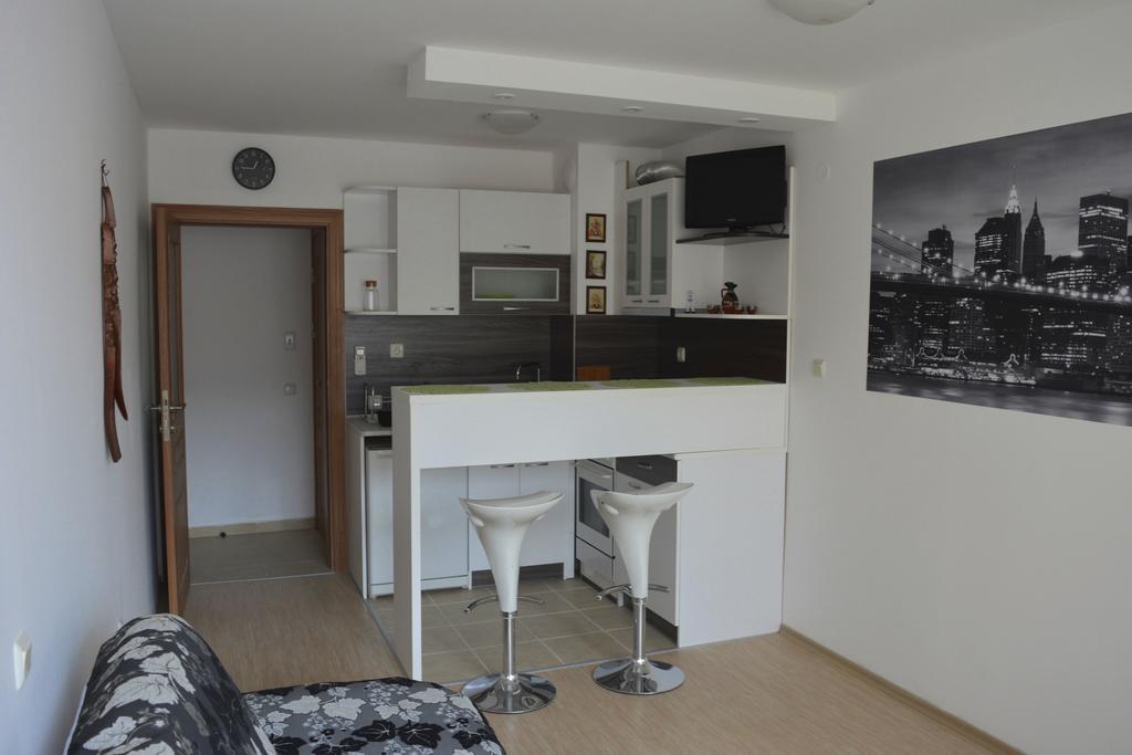 Apartment Gergana Kranevo Exteriör bild